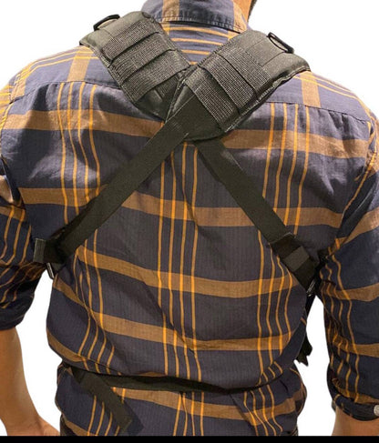 20 pcs Raider Chest Rig with padded shoulders and accessories, adjustable fit.