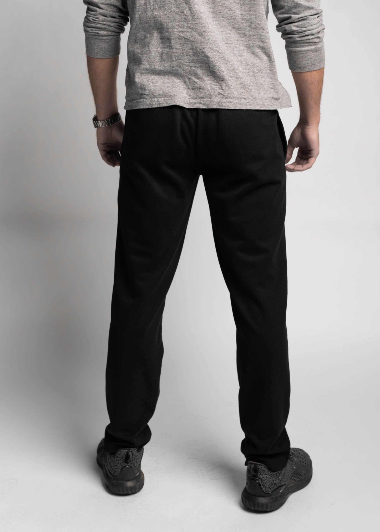 Carrier Sweatpants - Midnight Black