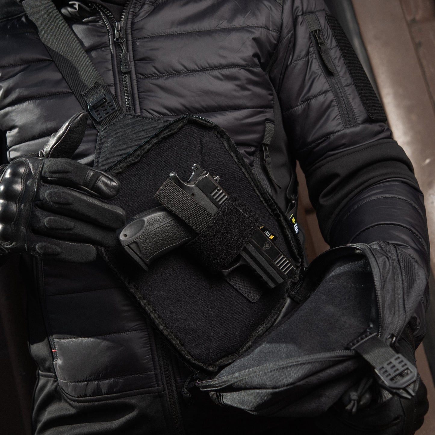 M-Tac Modular Universal Holster with lock Light