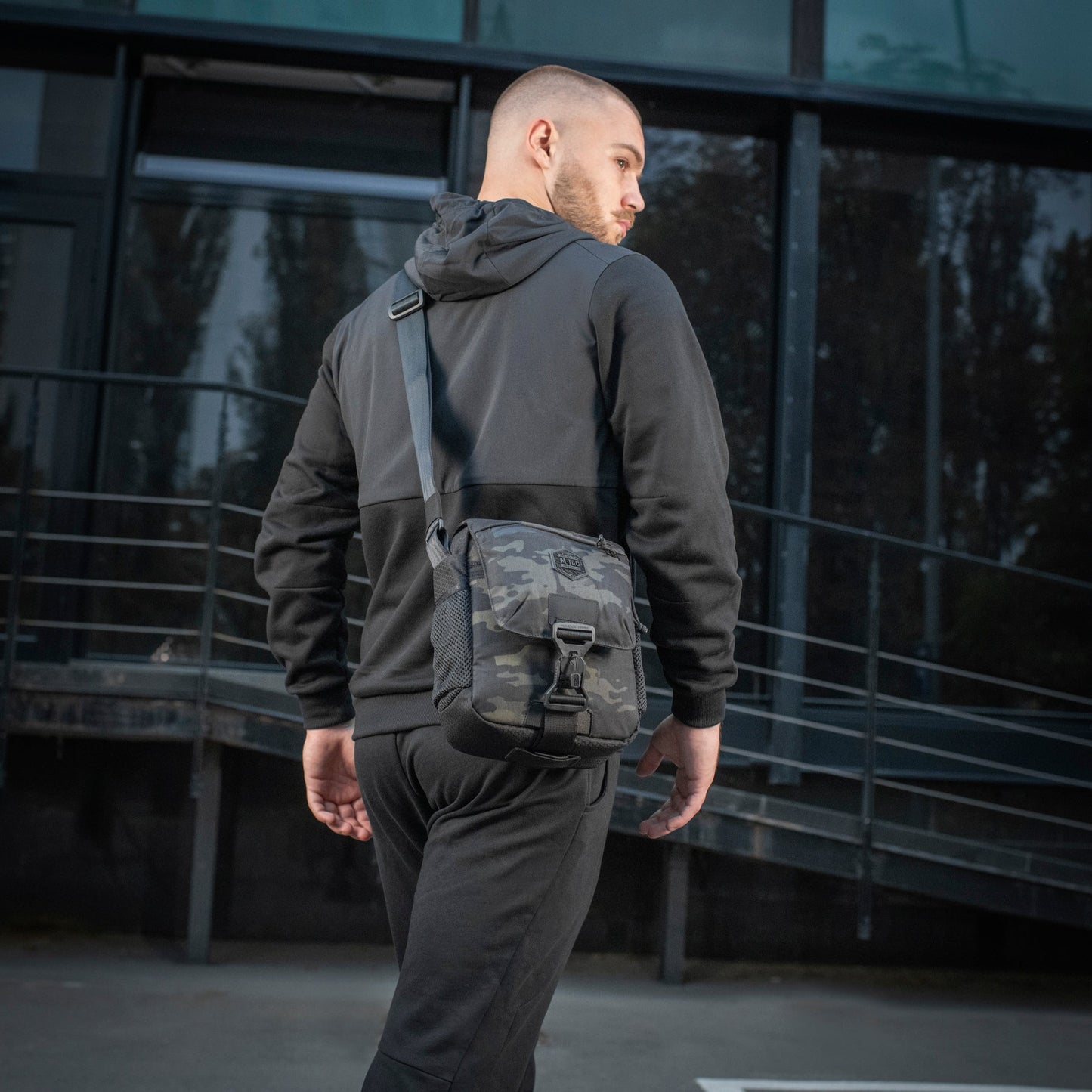 M-Tac Satellite Magnet Bag Elite Hex Black