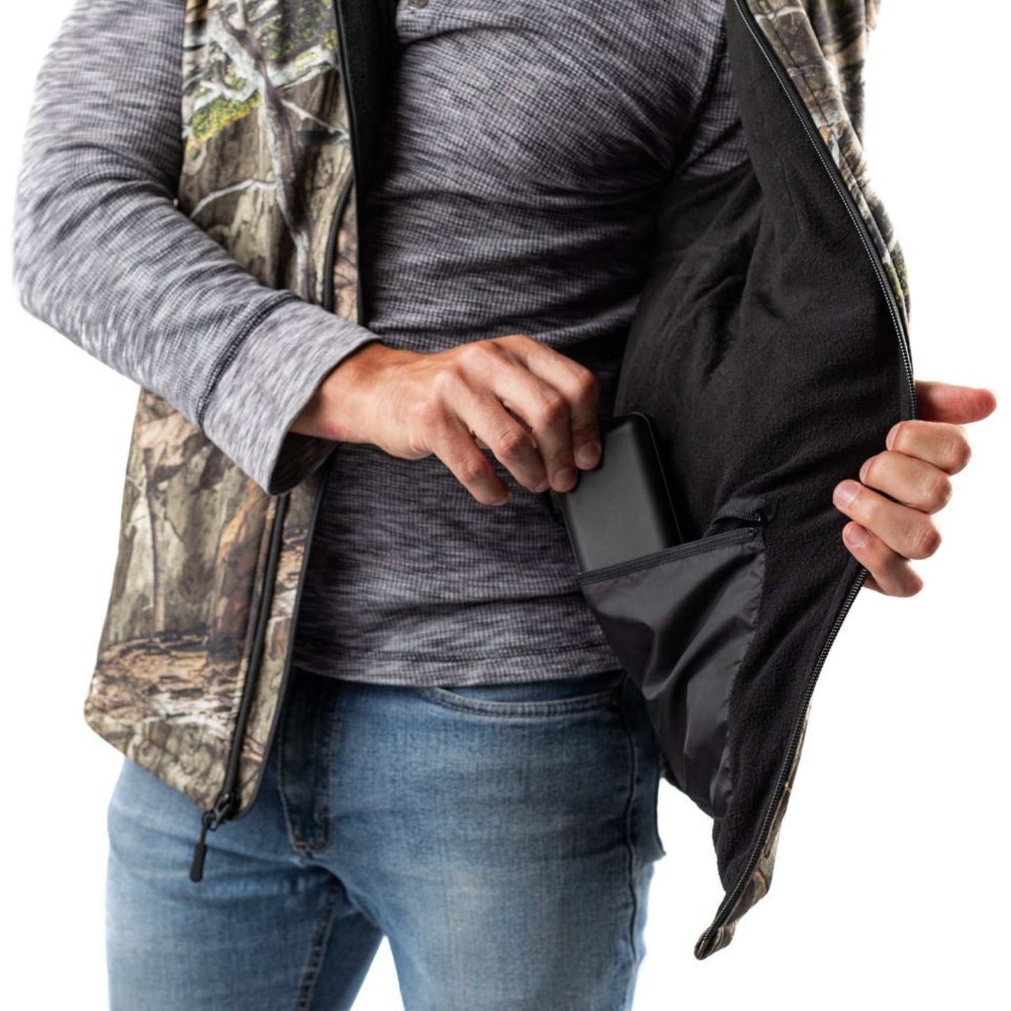 Colorado Mens Heated Hunting Vest-Mossy Oak Camo with battery pocket.