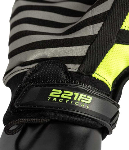 Exxtremity Patrol Gloves 2.0 with 221B Tactical branding, high-quality nylon shell, and synthetic-leather palm detail.