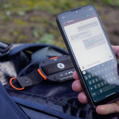 Motorola Defy Satellite Link - Rugged Handheld GPS Communicator, Two-Way Global SMS Text Messenger, Emergency SOS Alerting - Android iOS Compatible, Black